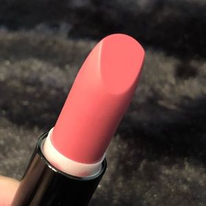 Lancome Makeup - NEW Lancôme lipstick in pink preview Lancome Makeup - NEW Lancôme lipstick in pink preview